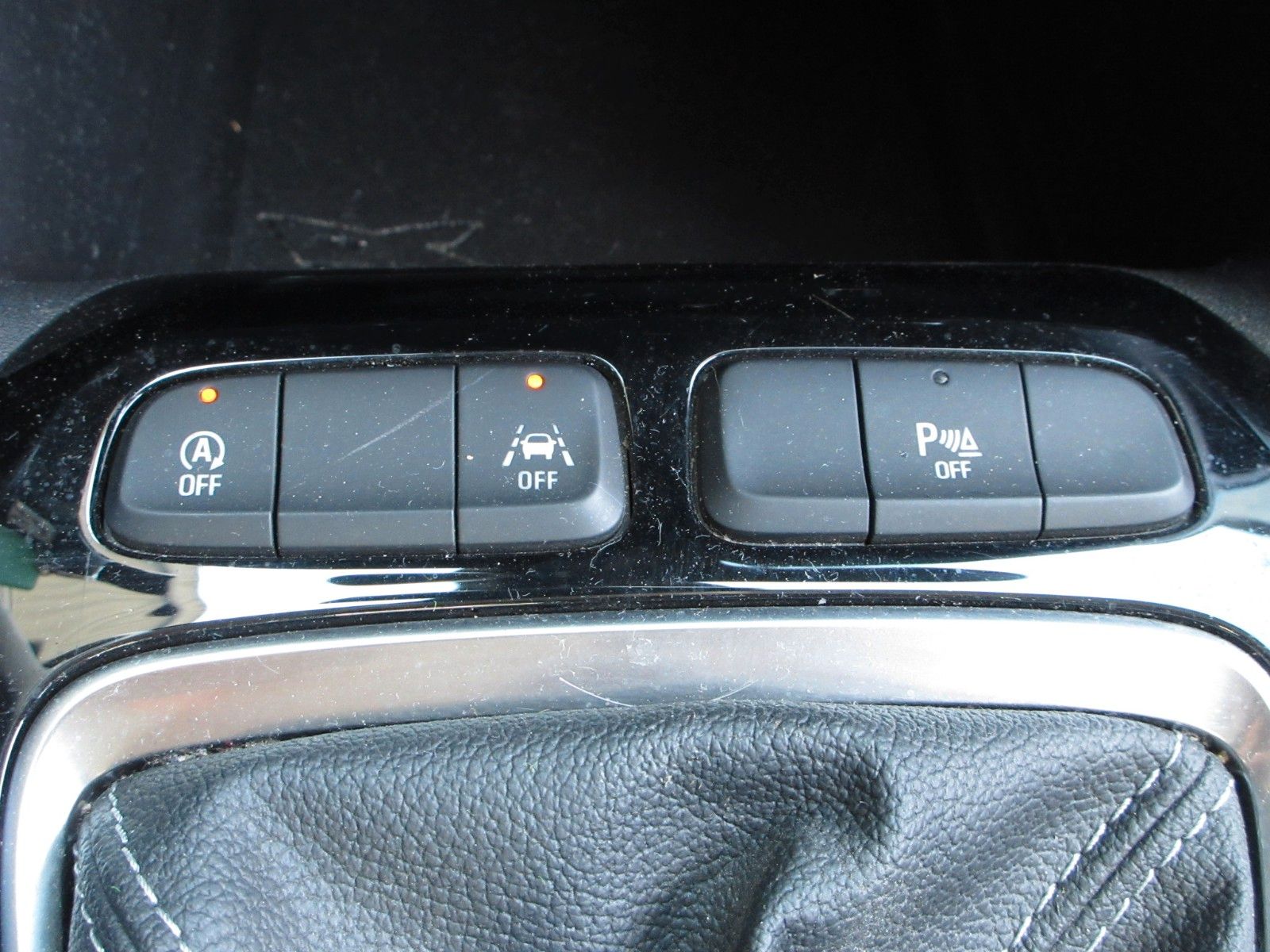 Fahrzeugabbildung Opel Corsa F Elegance 1.2T LED/NAVI/PDC/ALU