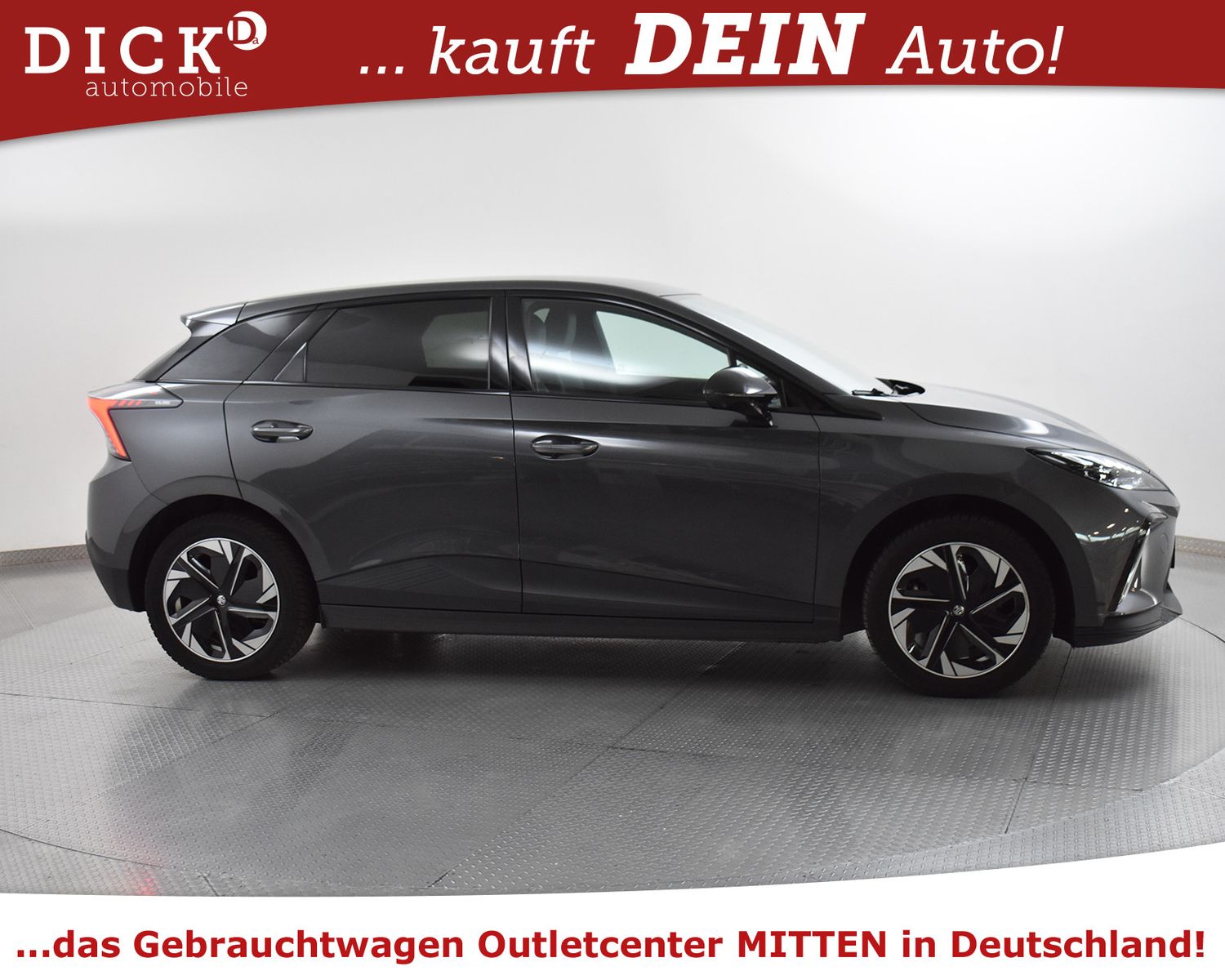 MG MG4 64 kWh Luxury >VIRTU+LEDEDER+LED+SHZ+DAB+ACC - Image 2