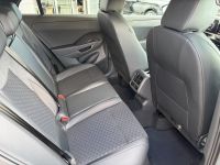 Volkswagen T-Roc 1.5 eTSI DSG 2x R-Line ACC LED KAMERA AHK bei Autohaus Landmann & Maier OHG