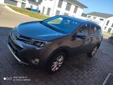 Toyota RAV 4 2,2-l-D-4D 4x4 Executive Automatik Exe... - gebrauchte Toyota RAV 4 aus dem Jahr 2013