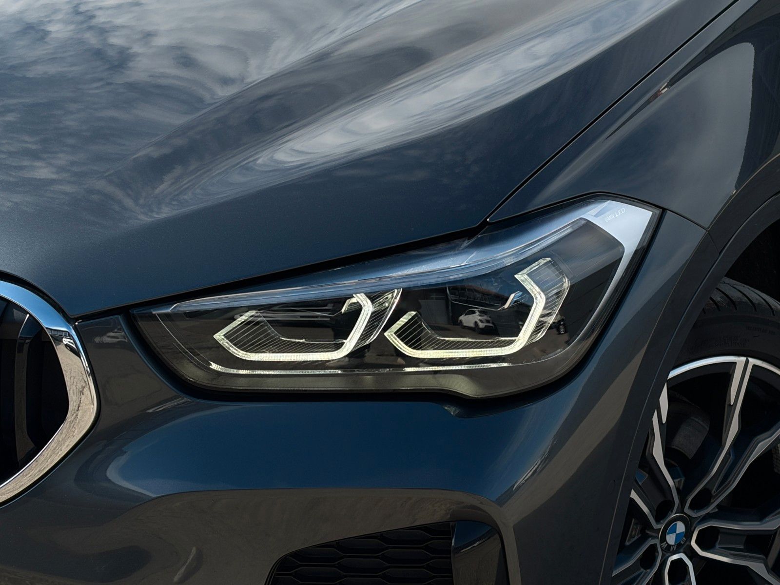 Fahrzeugabbildung BMW X1 xDr. 25d M Sport 2Z-Klima Pano H&K CAM CarPl.