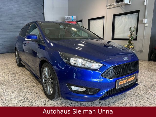 Ford Focus Lim. ST-Line/LED/Navi/Alu/Tüv-Neu