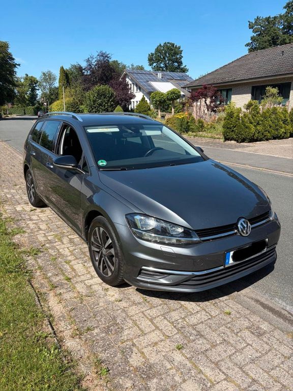 Image of Volkswagen Golf