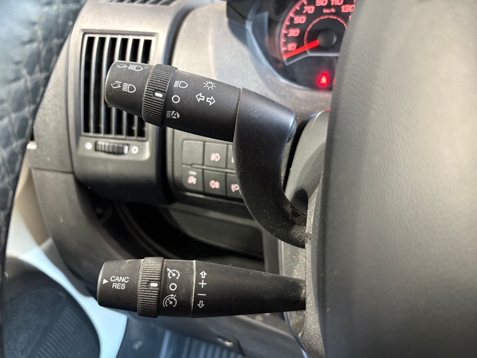 Fahrzeugabbildung Fiat Ducato/L4H2 RS: 4035 mm/KAMERA/APPLE/NAVI/3-SITZ