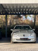 Mercedes-Benz Mercedes SLK 200 kompressor Final-Edition - Mercedes-Benz SLK-Class: Final Edition