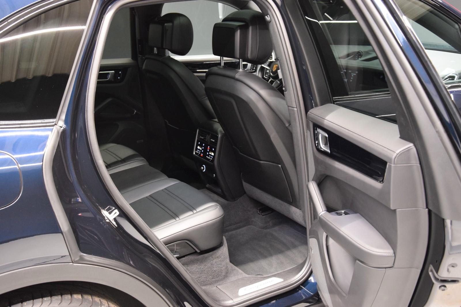 Porsche Cayenne E-Hybrid Pano. ACC Matrix. Bose Approv.