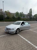 Mercedes-Benz E 250 Coupé E 250 BlueEFFICIENCY ELEGANCE EL... - Mercedes-Benz E 250: Blueefficiency