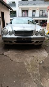 Mercedes-Benz E 270 CDI ELEGANCE Elegance - Mercedes-Benz E 270: Cdi Elegance