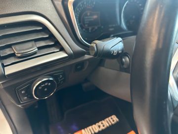 Ford Mondeo Lim *TEMPO*NAVI*KEYLESS*PANO*2-Zonen*