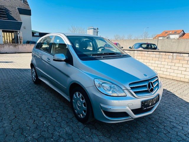 Mercedes-Benz B 180 CDI Automatik/Bluetooth*Sitzheizung