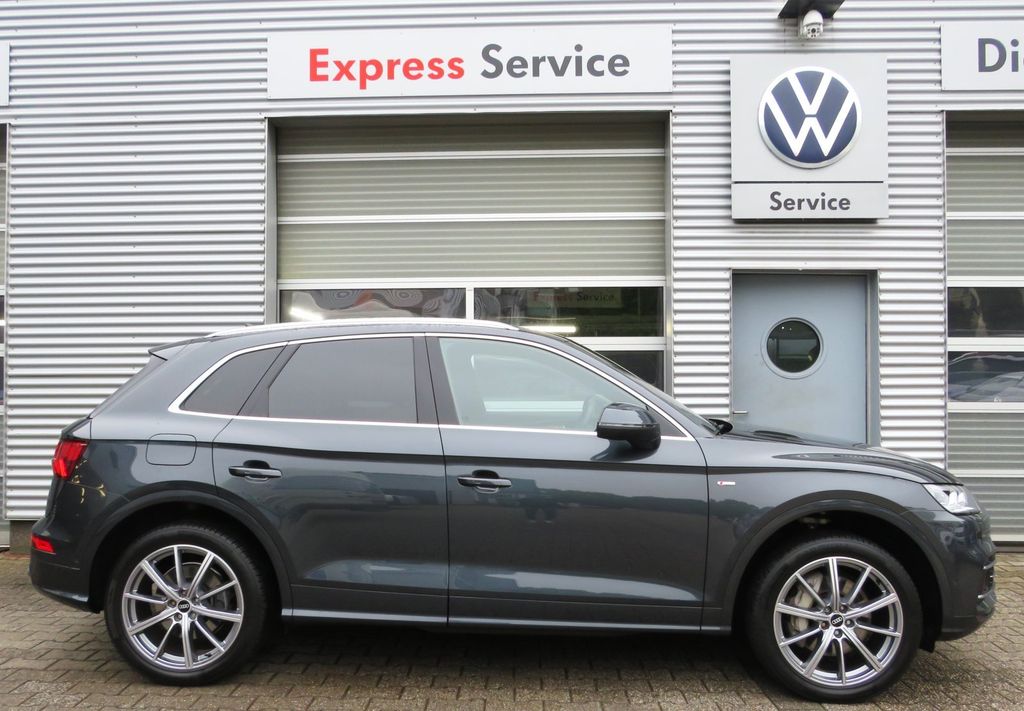 Image of Audi Q5