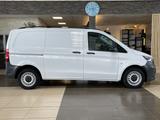 Mercedes-Benz Vito 114 CDI kompakt Würth-Regale R.Cam PDC DAB - gebrauchte Mercedes-Benz Vito aus dem Jahr 2023