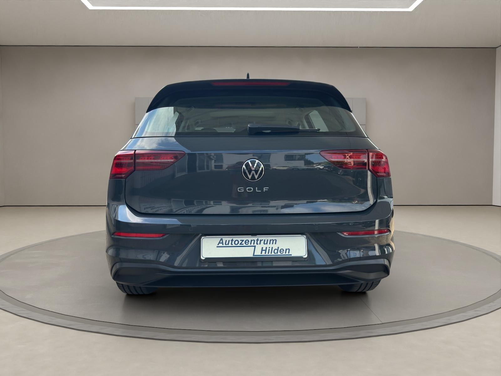 Volkswagen Golf 1.5 TSI Lim. Life LED Matrix Pano APP, миниатюра 4