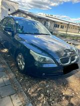 BMW 523i Schwarz - TÜV bis 07/27 - BMW 523 aus 2005