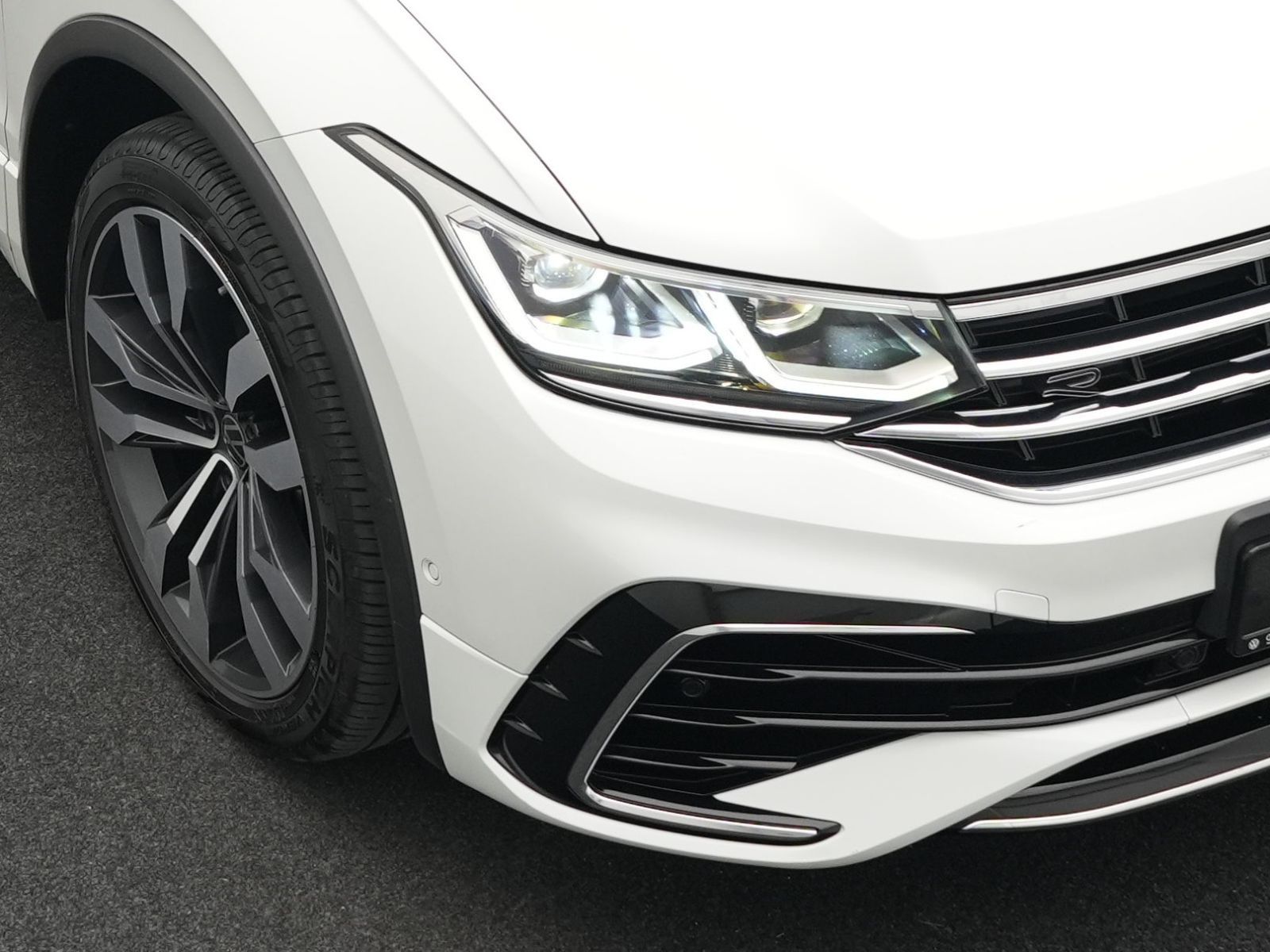 Volkswagen Tiguan - Bild 18