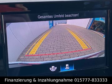 Mercedes V 220 - 8