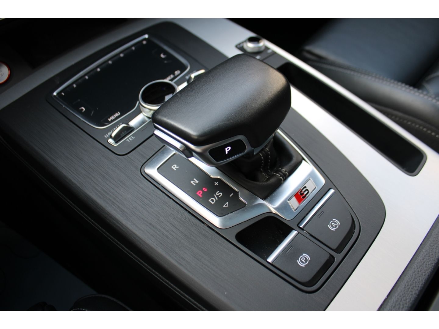 AUDI SQ5 3.0TDI quattro Matrix Pano B&O StHzg 8fach A - Image 29