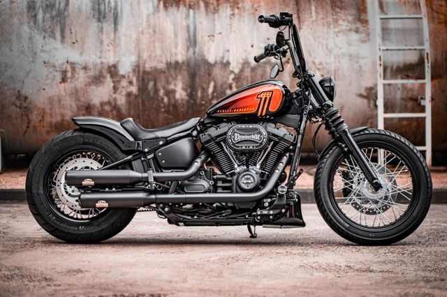 Harley-Davidson FXBBS Street Bob Thunderbike Umbau 895km MEGA!