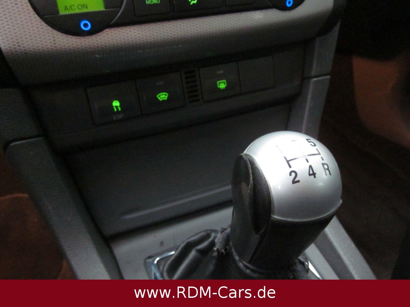 Ford Focus 2005 — photo 14