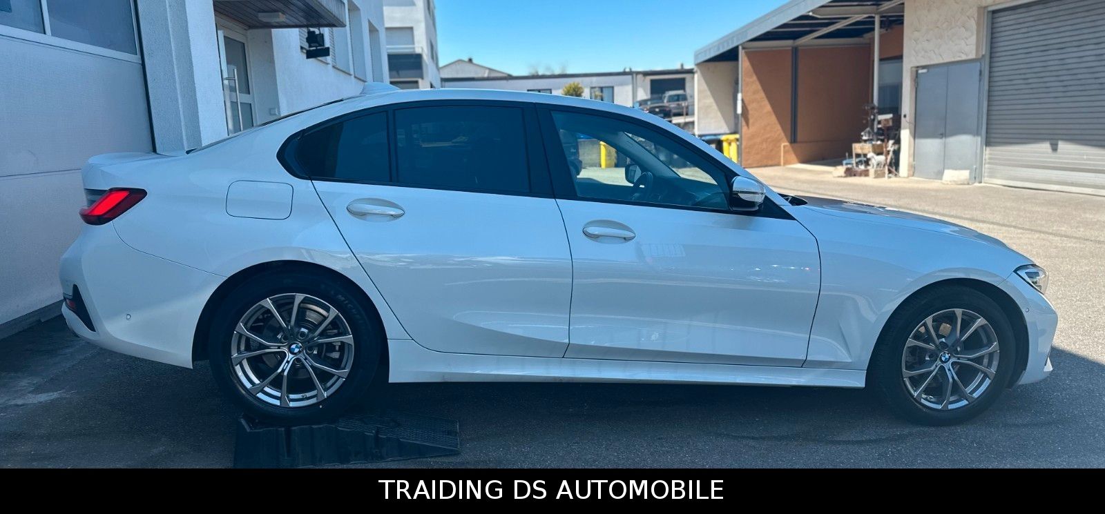 BMW 318i -Sport Line- | AMBIENETE | 5 JA. GARANTIE foto 8