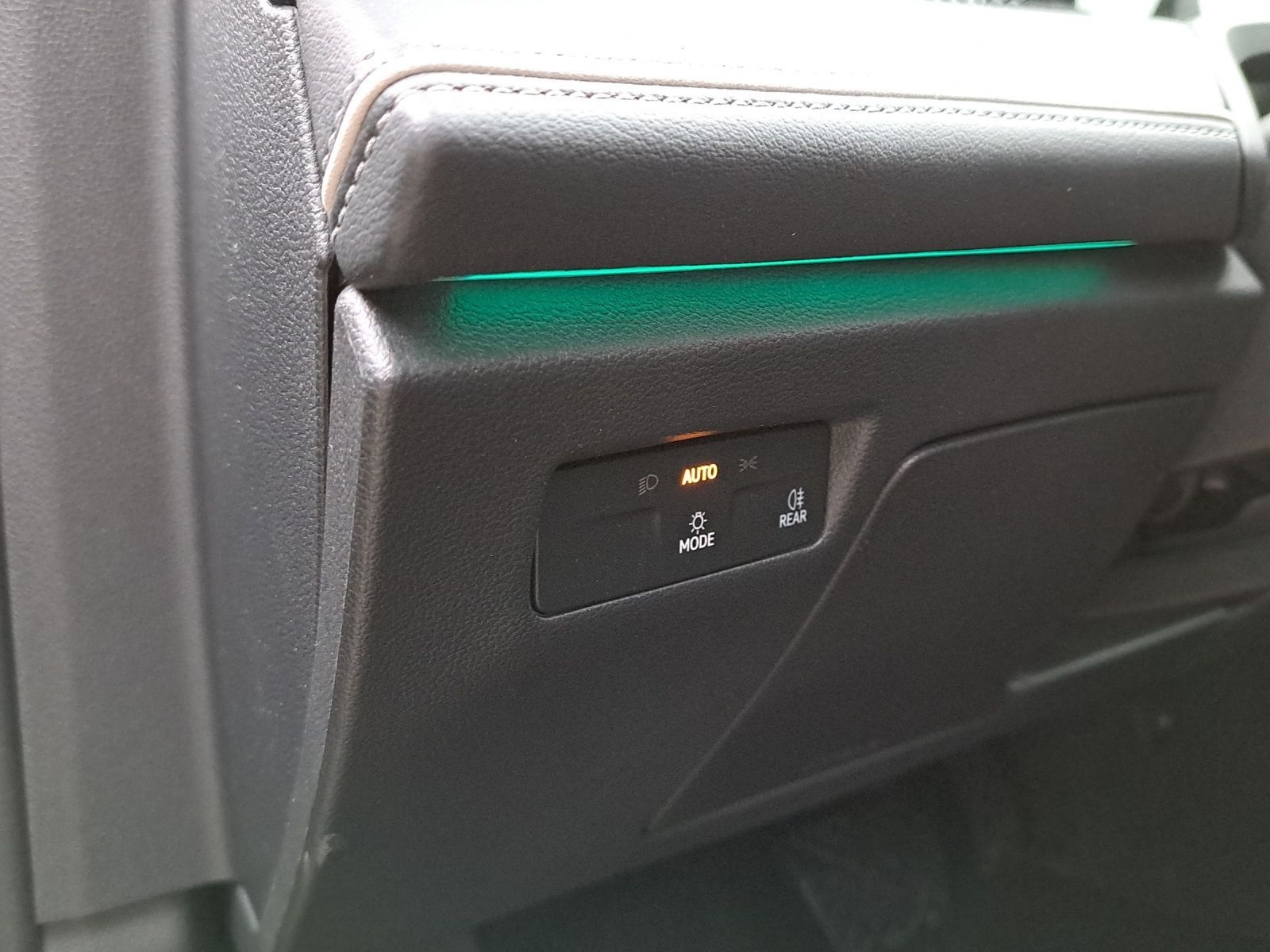 Volkswagen Passat - Bild 13