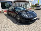 Porsche Panamera Sport Turismo 4 S - Porsche Panamera: Schwarz