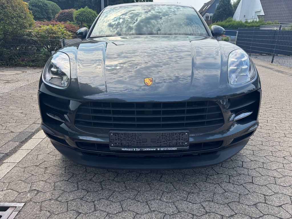 Image of Porsche Macan
