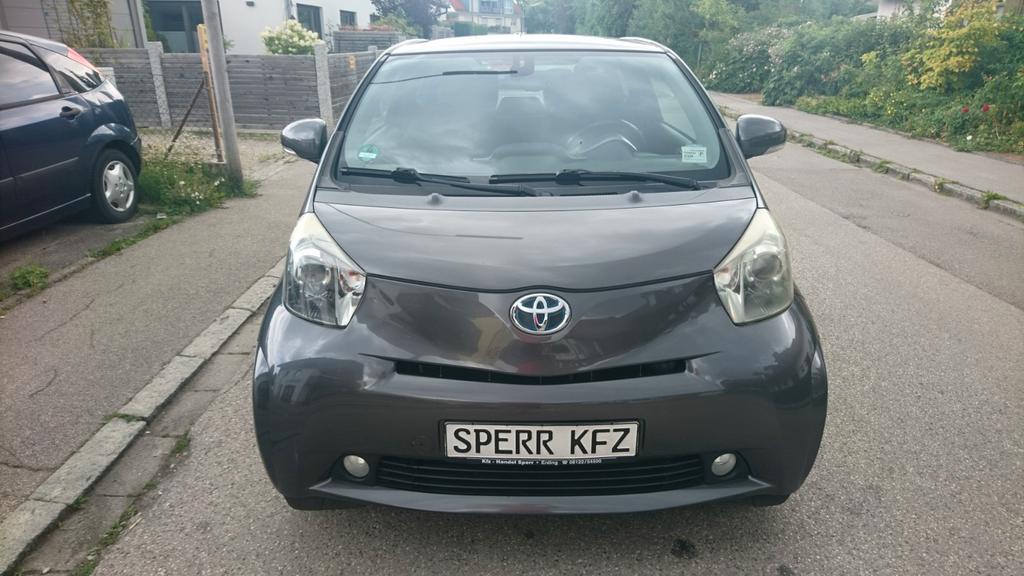 Toyota IQ