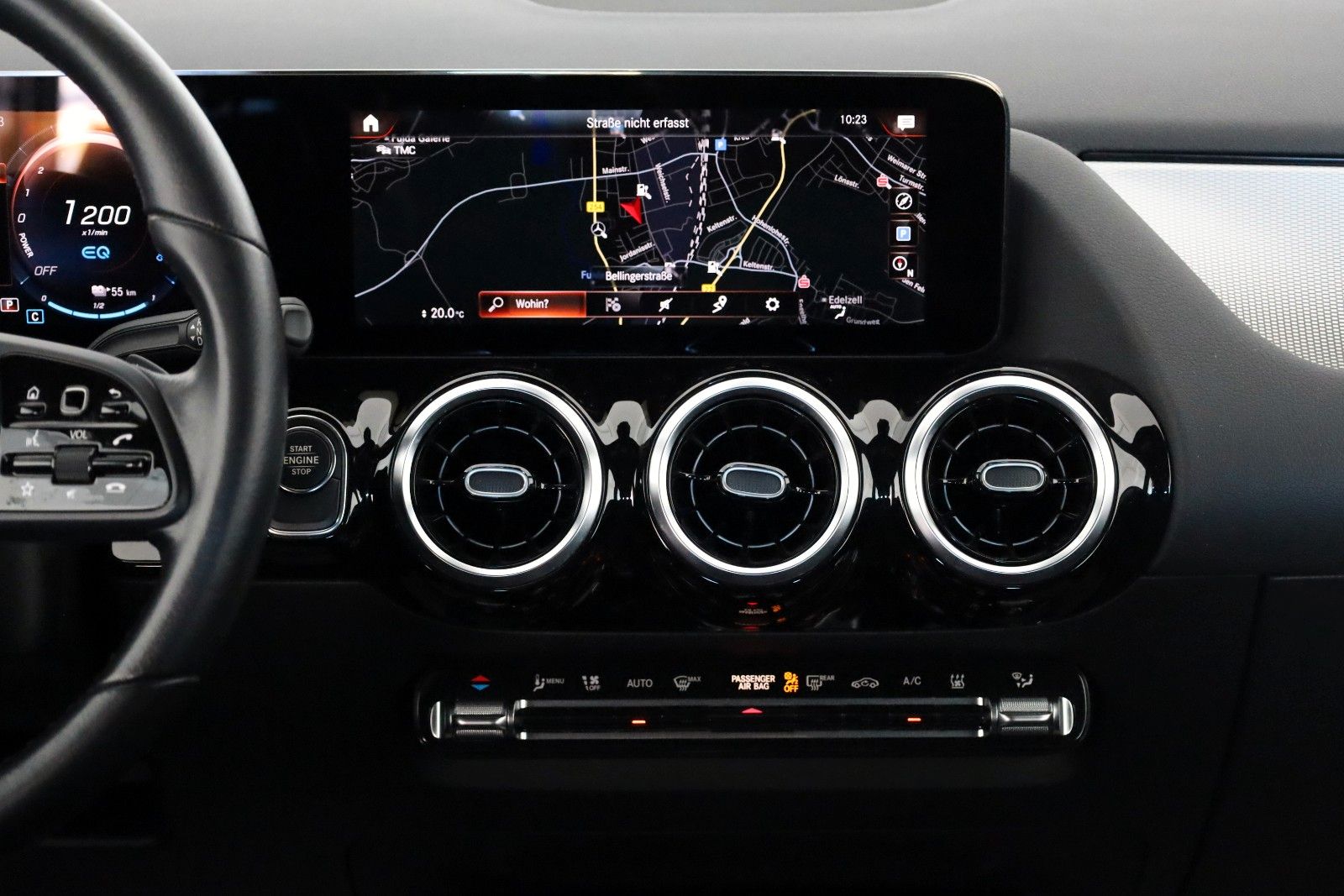 Fahrzeugabbildung Mercedes-Benz GLA 250 e, Style,T.Leder,Navi,LED,SH,Kamera,ACC