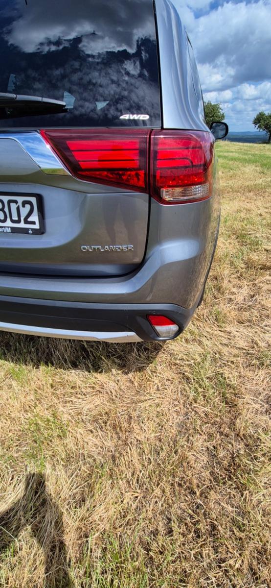 Mitsubishi Outlander 2.0 MIVEC Plus ClearTec 4WD CVT Plus
