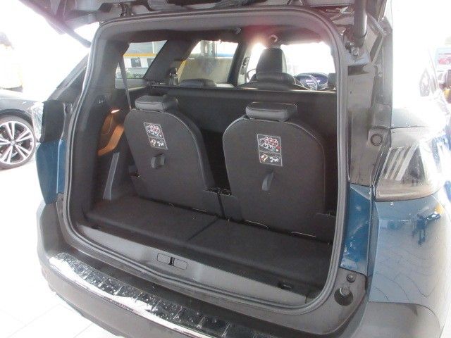 Fahrzeugabbildung Peugeot 5008 GT 1.2T NAVI/LED/SHZ/LEDER/PDC+CAM/PARKASS.