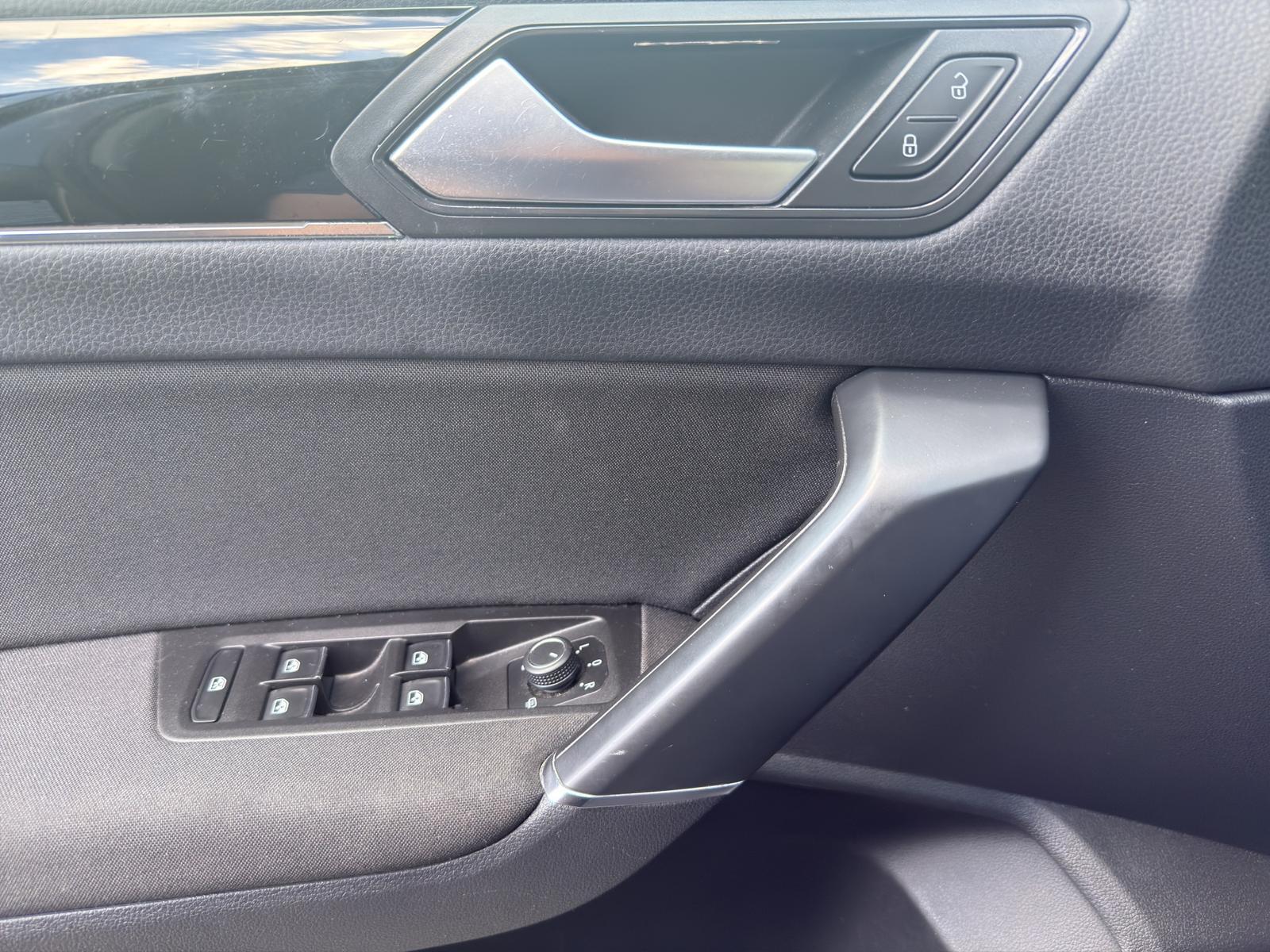 Volkswagen Touran Comfortline|NAVI|1.HAND|KAMERA