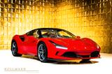 Ferrari F8 Tributo + CARBON + LIFTING + SPORT EXHAUST + - rote Ferrari F8