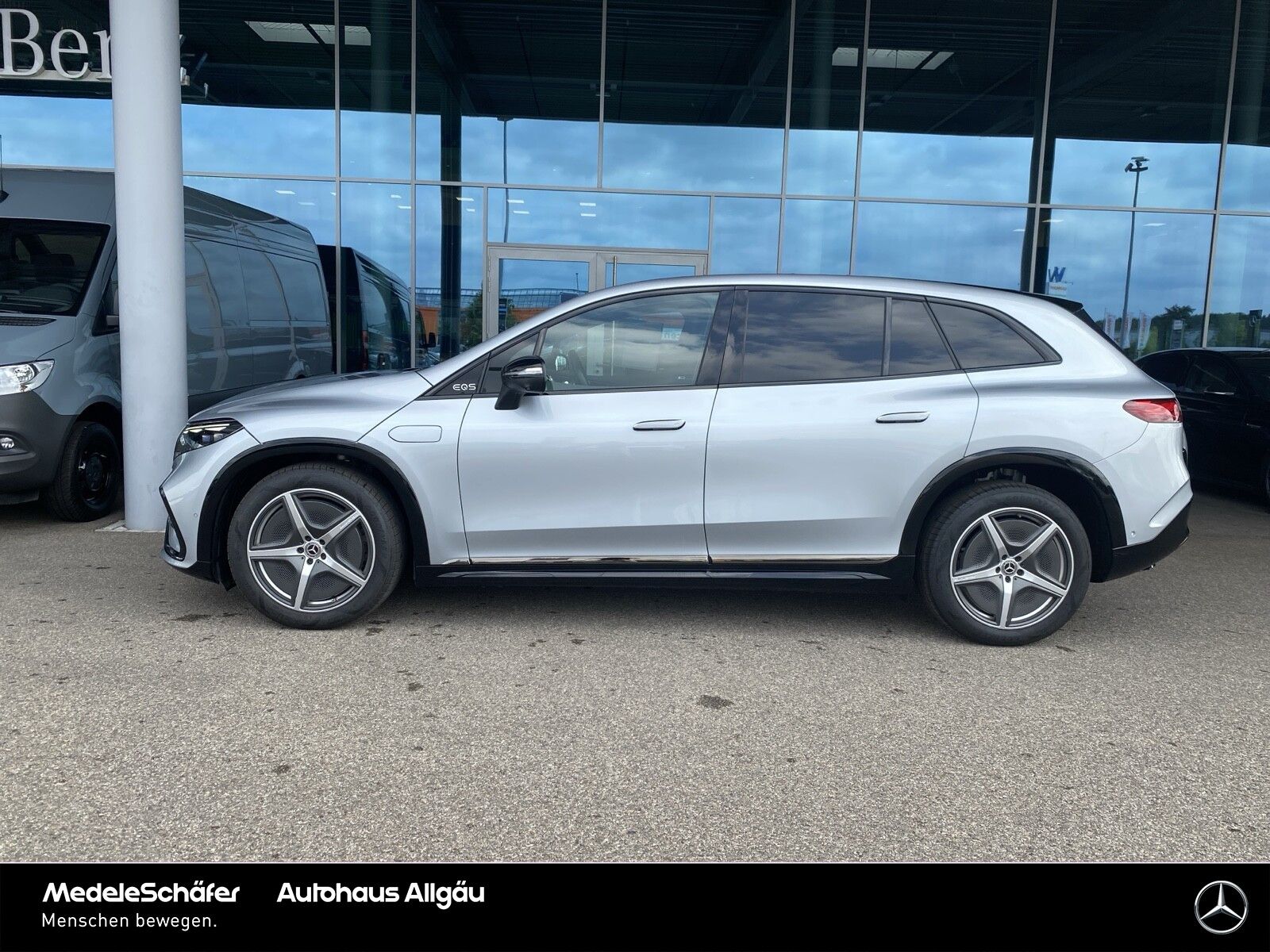Mercedes-Benz EQS SUV 450 4M AMG Night 21 Permium 360° Pano foto 2