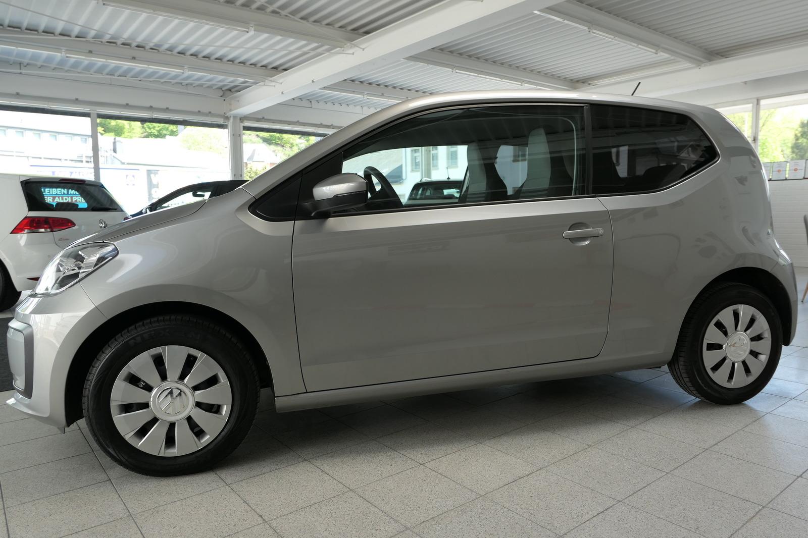 Volkswagen up! Move  59300 km! Klima! BT! maps + more!