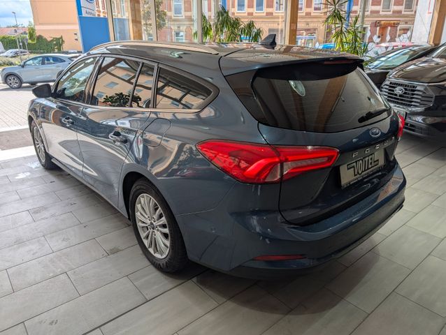 Ford Focus Titanium 1.0 EcoboostHybrid 155PS