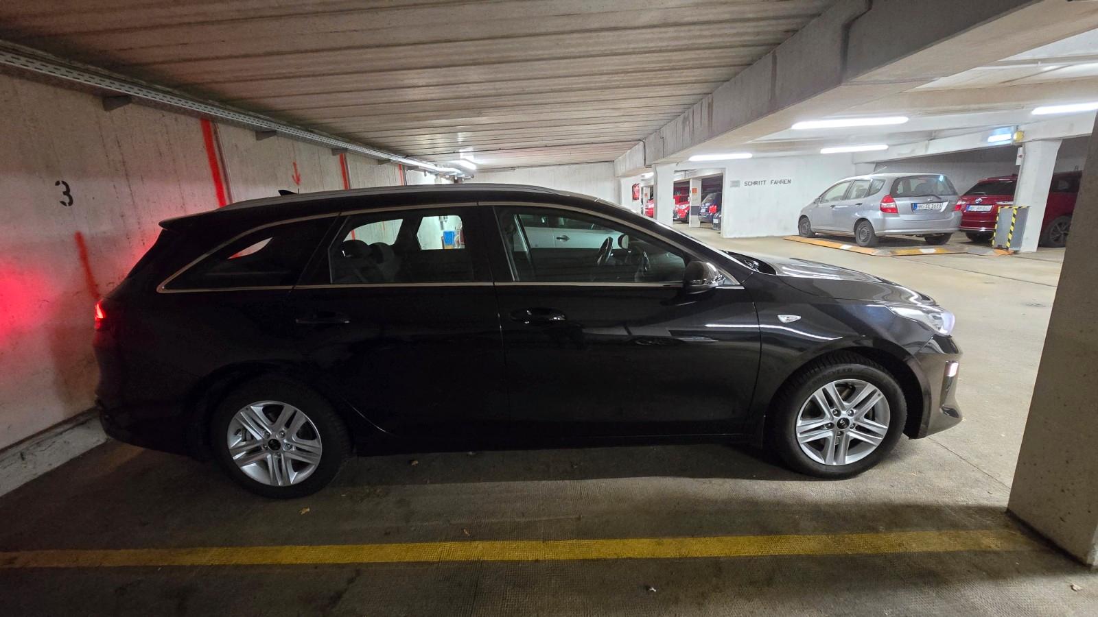 Kia cee'd Sportswagon 1.4 T-GDI Vision Sportswag...