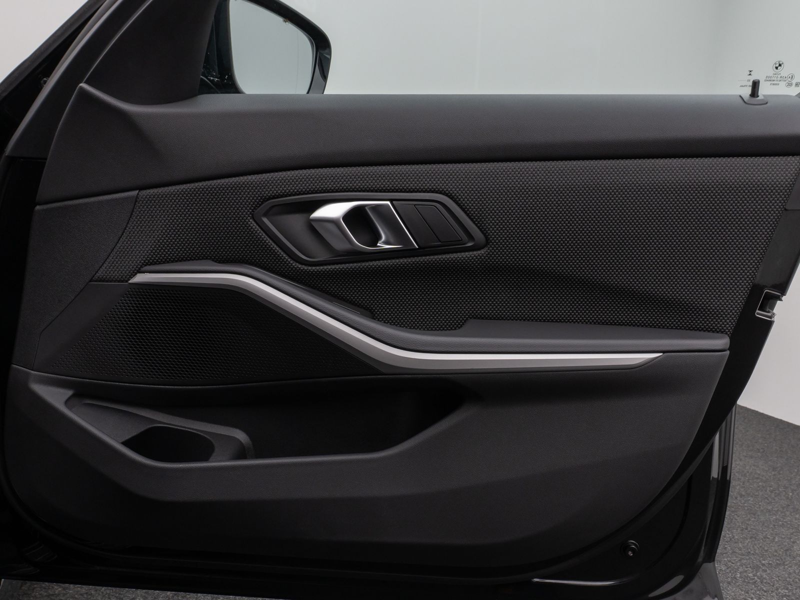 Fahrzeugabbildung BMW 330e DAB CockPit+ Lordos PDC Geschwindigkeitsreg