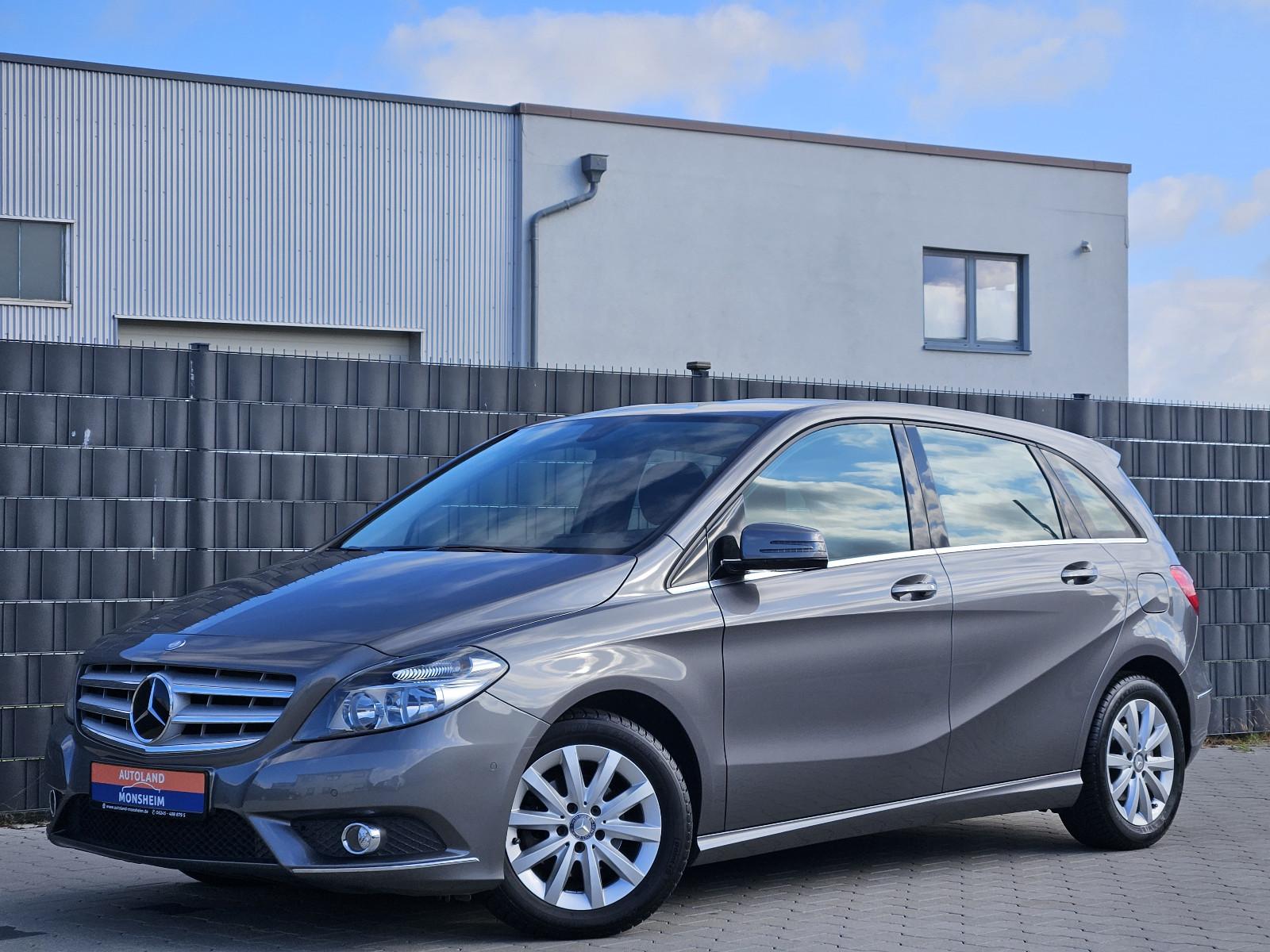Mercedes-Benz B 180 BlueEfficiency Automatik SHZ PDC AHK 2.HD