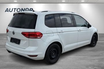 Volkswagen Touran - 3