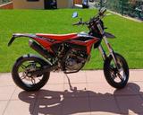 Beta BETA RR 125 4T SM 2025 1. Hand mit Garantie - BETA RR 125 2T