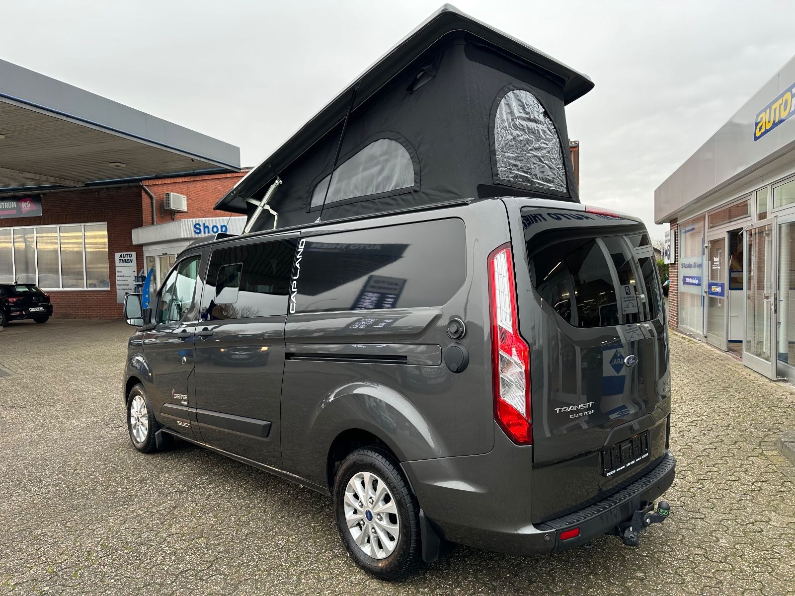 Fahrzeugabbildung Ford Transit Dreamer CapLand 2.0 TDCi AHK/Xenon/Navi