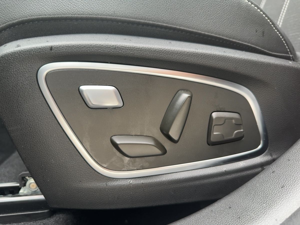 Fahrzeugabbildung Renault Austral Techno Mild Hybrid 160 Aut. el. Heckkl