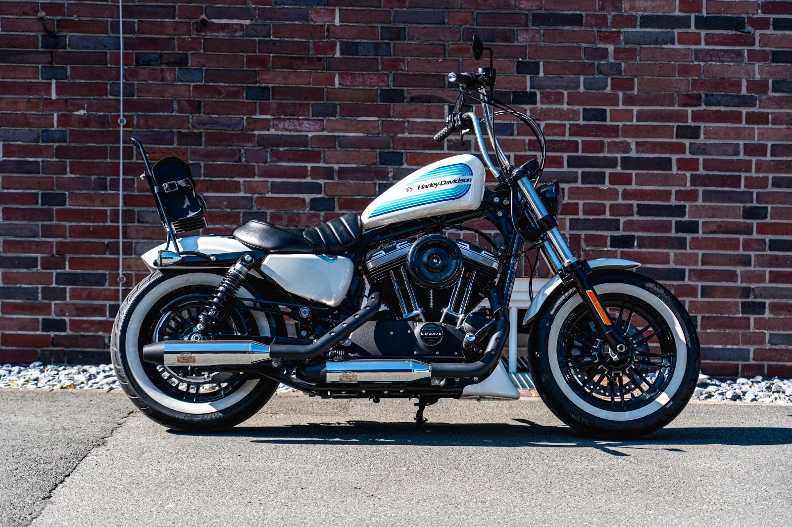 Harley-Davidson Sportster XL1200XS Forty-Eight Special + Extras