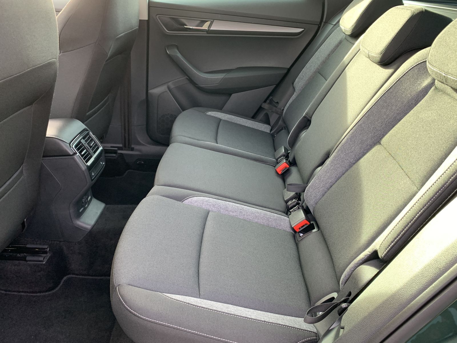 Fahrzeugabbildung SKODA Karoq 1.5 TSI*Drive125*Skoda Anschlussgarantie*