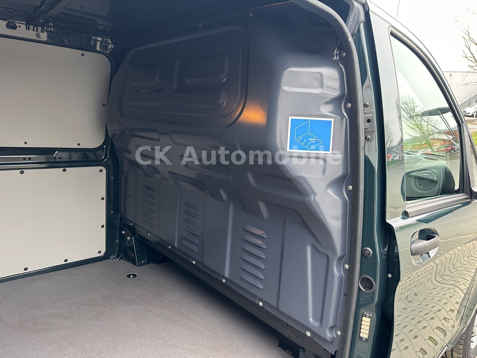 Fahrzeugabbildung Mercedes-Benz Vito Kasten 114CDI RWD lang/Klima/Tempomat/AHK