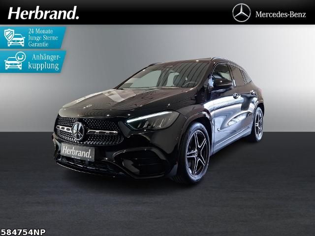 Mercedes-Benz GLA 180 AMG Night Panorama AHK 19"LM Kamera LED