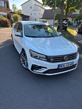 Volkswagen US Passat 2.0 T DSG R-Line