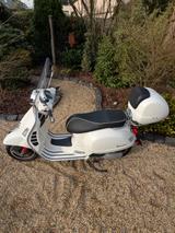 Vespa 300 GTS Super Inspektion NEU (12/25) - VESPA WEIß