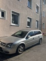 Opel Vectra Caravan 1.9 CDTI First Edition 74kW F... - Opel Vectra mit Diesel-Antrieb: Kombi, Automatik